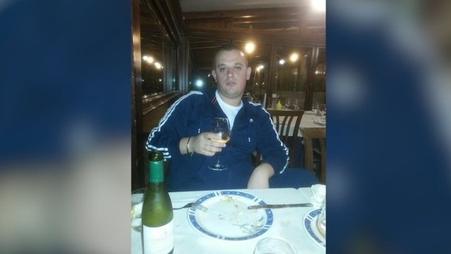 ‘Ai s’pjerdh për Bazholin’/ BISEDAT mes trafikantëve të drogës! MISTER anëtari që nuk pyet për Adi Çobën, kokën e grupit në Itali