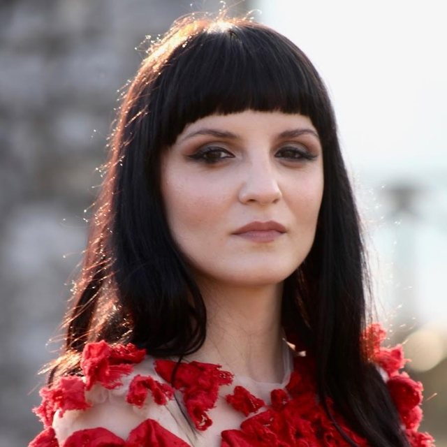 Mjaft e rezervuar për jetën private por ky është partneri i Beatriçes, që çoi Shqipërinë në Eurovision!
