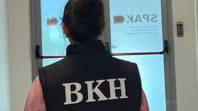 Çfarë po ndodh!? Pas Shkodrës, BKH aksion edhe në Fier për krimet zgjedhore! Sekuestrohen telefona dhe pamje filmike