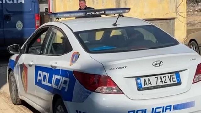 U vetëplagos me armë dhe më pas shtiu disa herë që të inskenonte një atentat ndaj tij, e pëson 40-vjeçari! Hoqi DVR-në e kamerës për të mos u zbuluar