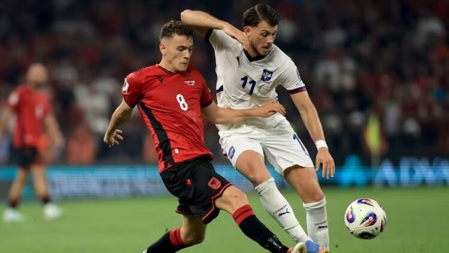Manaj humbi penalltinë ndaj Serbisë, Asllani: Doja të realizoja unë, por vendos trajneri!