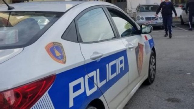 Parandalohet ngjarja kriminale në familje! 37-vjeçari dhunoi dhe kanosi bashkëshorten në Tiranë