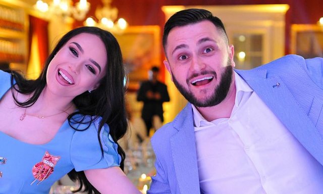 Në lidhje me Ledri Vulën, por Xhensila Myrtezaj kujton Bes Kallakun në koncertin e fundit, ja veprimi i saj