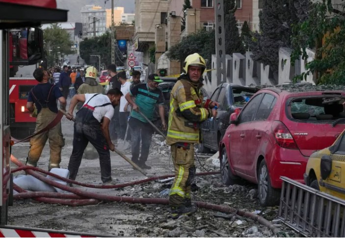 Pas sulmeve ndaj Iranit, çmimet e naftës ‘shpërthejnë’/ Çfarë po ndodh në tregje?