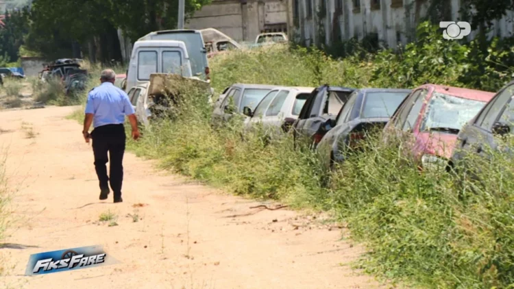 Kush e përdor?/ “Makina e bllokuar lëviz në Fier”, pronari denoncon veprimet e Policisë