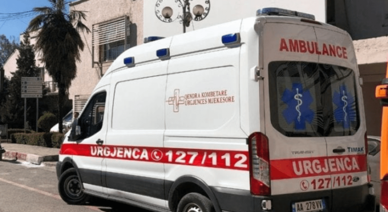 U vetëplagos me armë zjarri, 35-vjeçari dërgohet për mjekim te Trauma