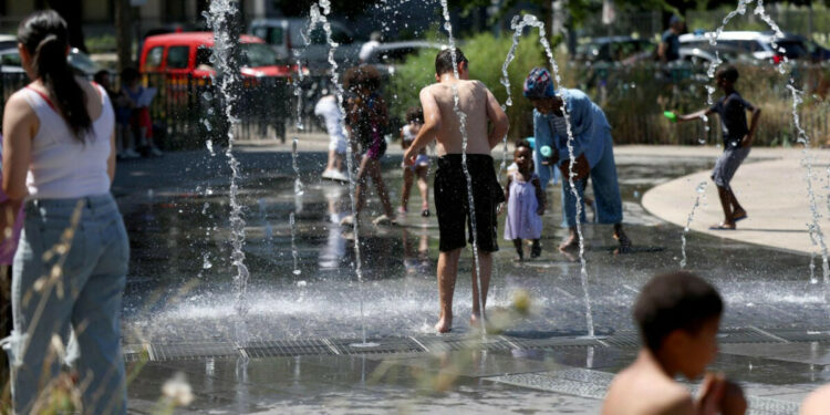 Një ‘kupolë nxehtësie’ po vendoset mbi Evropë, priten ditë të tmerrshme me temperaturat mbi 44 gradë