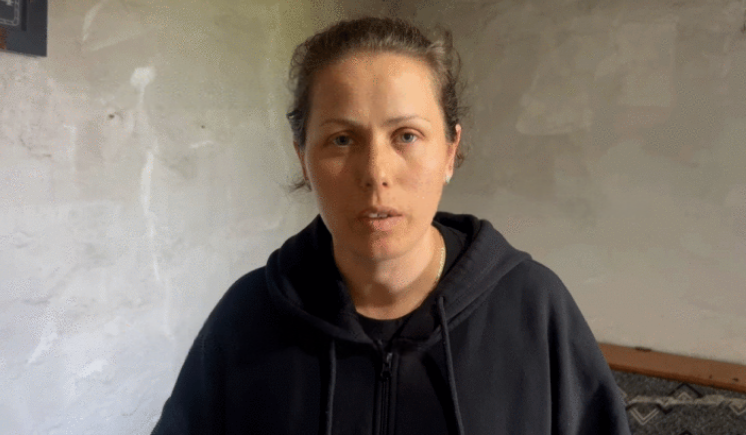 “S’e falim kurrë gjakun, të dënohet me burgim të përjetshëm ose…”/ 32-vjeçari i m*sakroi të atin me thikë, flet vajza e viktimës: Erdhi i përgatitur nga Tirana! E tërhoqi zvarrë dhe e la aty