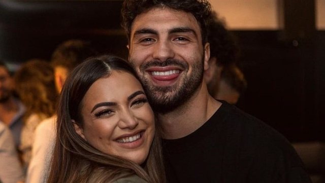Ledri Vula zbulon për herë të parë arsyen e ndarjes nga Sara Hoxha