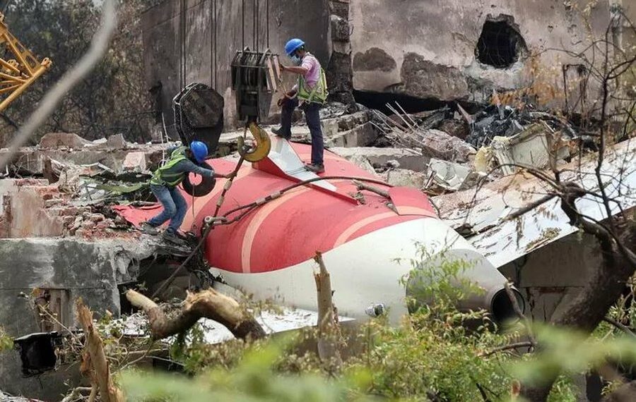 E qëllimshme apo aksidentale? Hetimet zbulojnë detaje tronditëse për rrëzimin e Air India