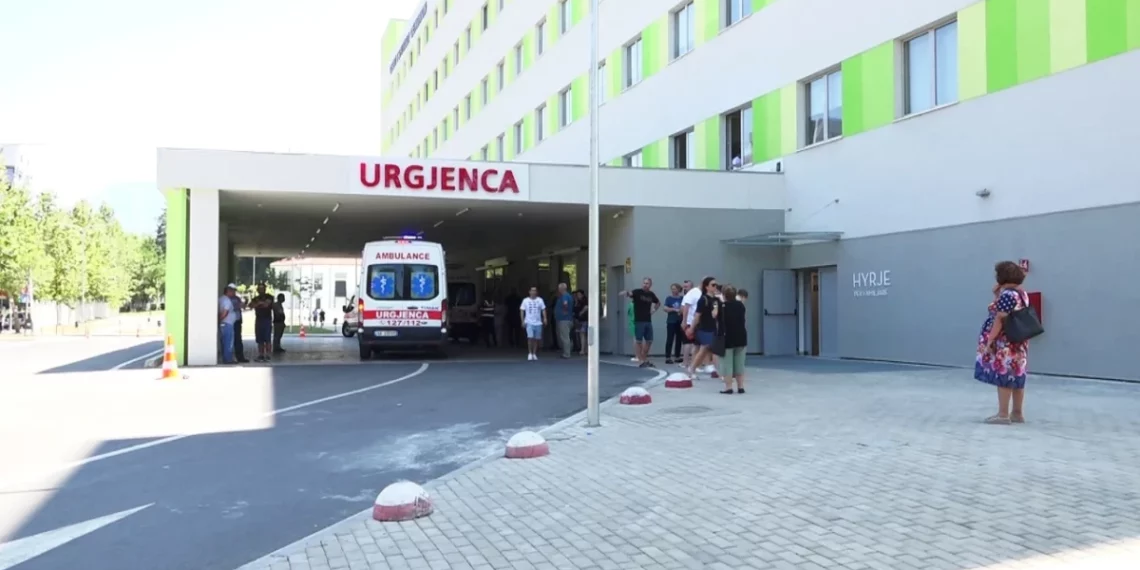 Shtohen telefonatat tek Urgjencat/ Brataj ngre alarmin: Temperaturat e larta rëndojnë shëndetin tek…