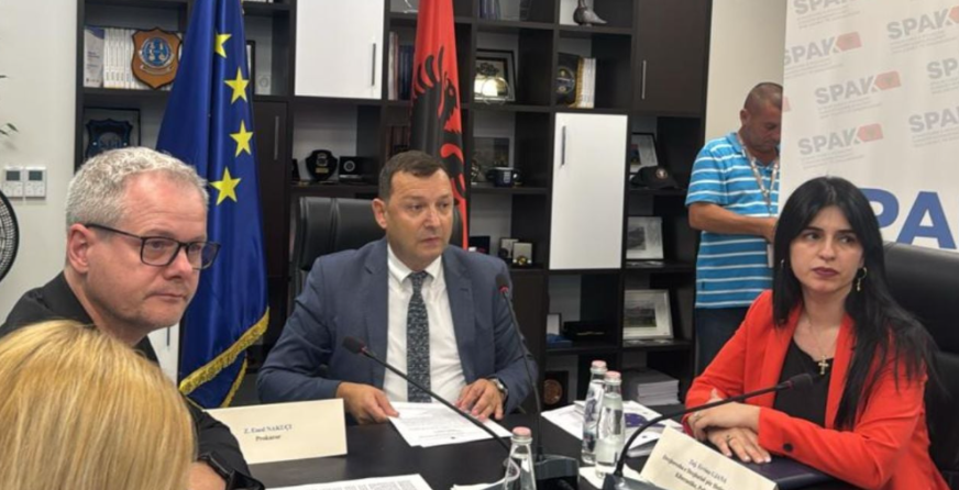 Si do të shpërblehen shtetasit gjermanë, që janë mashtruar nga Call Center-at në Shqipëri? Prokurori gjerman: Duhet të nisin proces civil me…