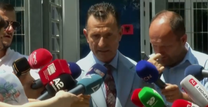 Ish-Presidenti u la pas hekurave, avokati: Unë i fola gjykatës, por… Ilir Meta do të përballet me të gjithë, nuk mposhtet kollaj
