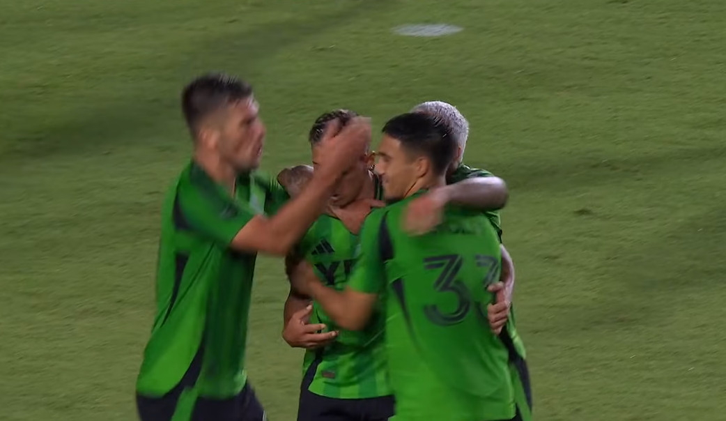 Gol dhe asist, Uzuni rikthehet i mëparshmi dhe “çmend” portierin serb të kampionëve në fuqi