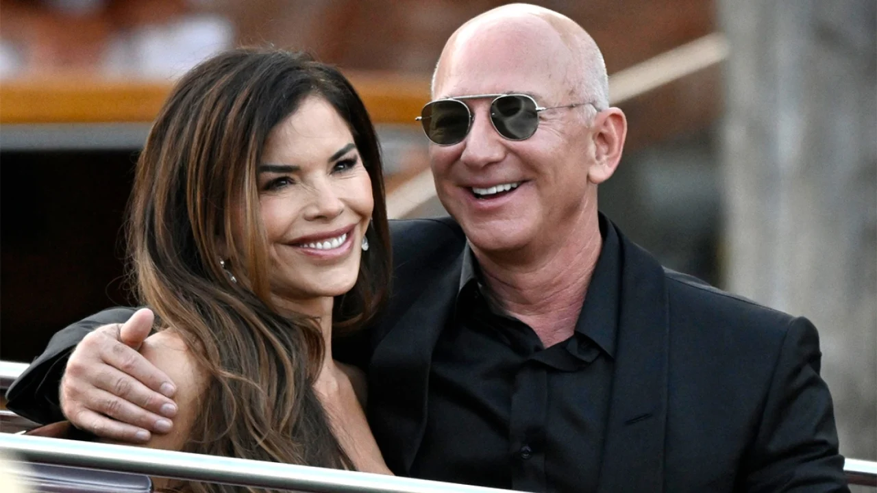 Jeff Bezos lë bakshish marramendës në Venecia pas martesës luksoze me Lauren Sanchez