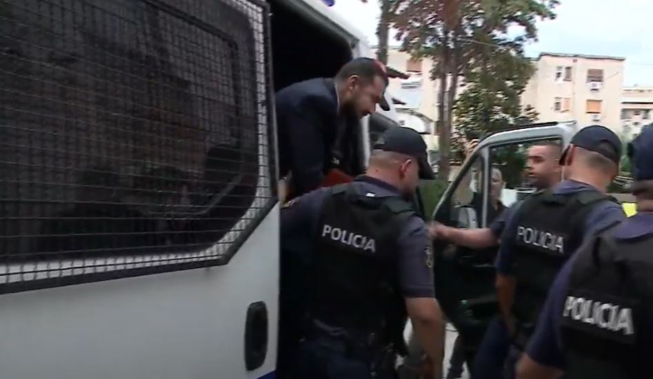 I fundit/ Ervin Salianji kërkoi lirimin nga qelia, prokurori jep dakordësinë! Trupa gjykuese tërhiqet për vendim