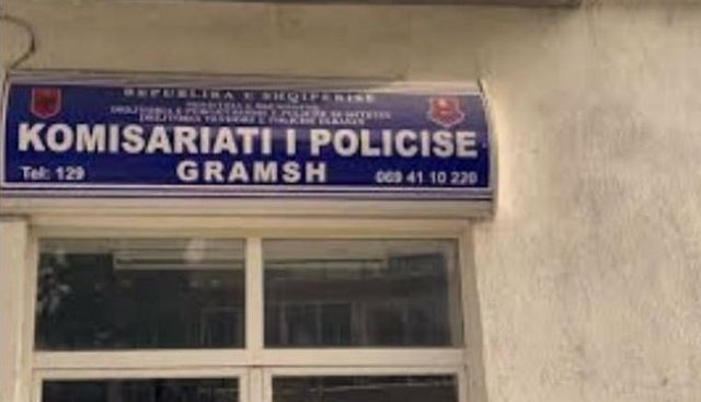 Grabiten paratë në kasafortën e objektit të kultit në Gramsh, autorët të paidentifikuar