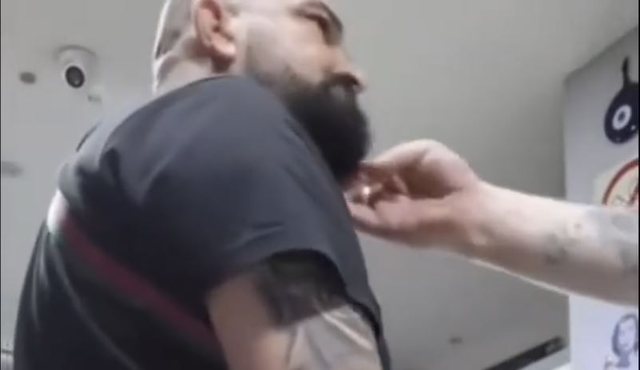 KUJDES! PAMJE SHQETËSUSE/ Promovimi i dh*nës në rrjetet sociale nuk ndalet. Rr*het “Diamanti Blu” live në “TikTok”