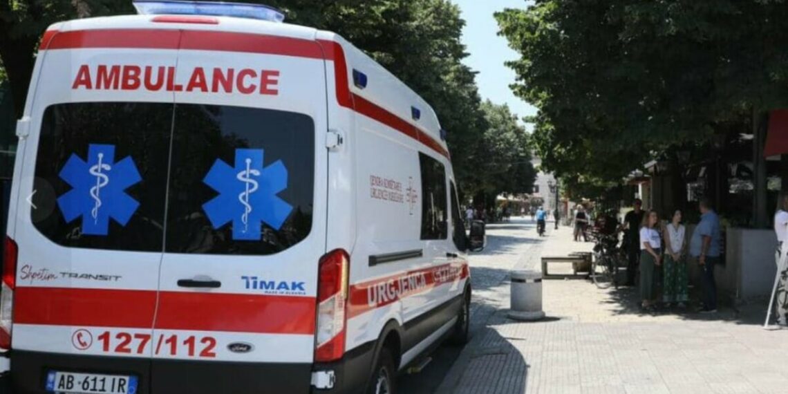 E rëndë në vend! E moshuara i vë flakën vetes, dyshimet e para