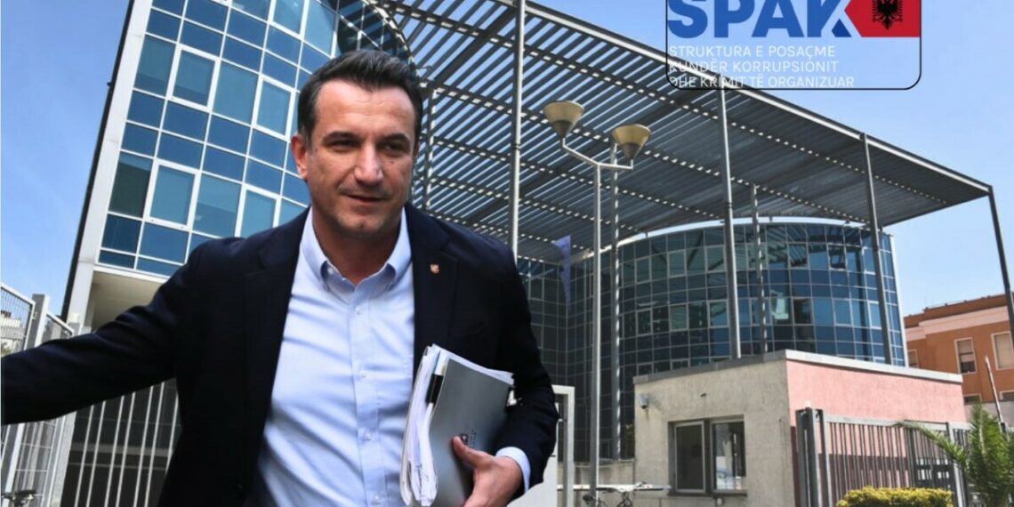 “SPAK po punon, prandaj sulmohet”/ Krimi dhe politika, reagon ashpër gazetari: Veliaj disponon Kutinë e Pandorës