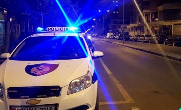 Kërcet thika në vend, konflikt mes disa personave ! Një person dërgohet me urgjencë në spital