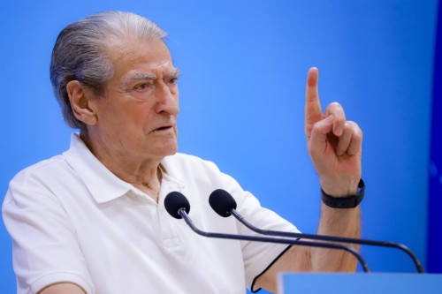 Sali Berisha: Thethi një krim shtetëror, do bëjmë gjithçka që të ndëshkohen autorët! Ndërtimet kanë qenë në zonën e lejuar