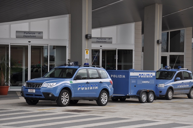 Shqiptari po nisej për Tiranë, por zbulimi në aeroport i tronditi të gjithë