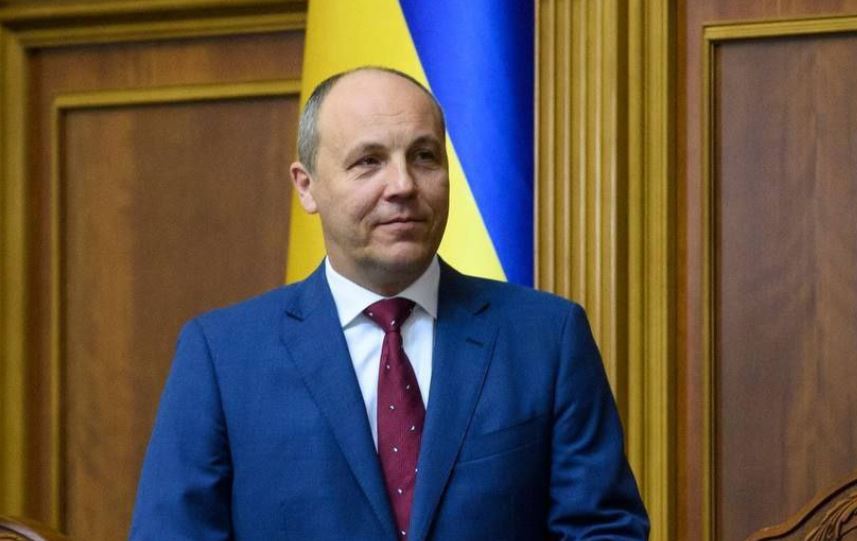 Ekz*kutohet në mes të rrugës ish-kryetari i parlamentit ukrainas
