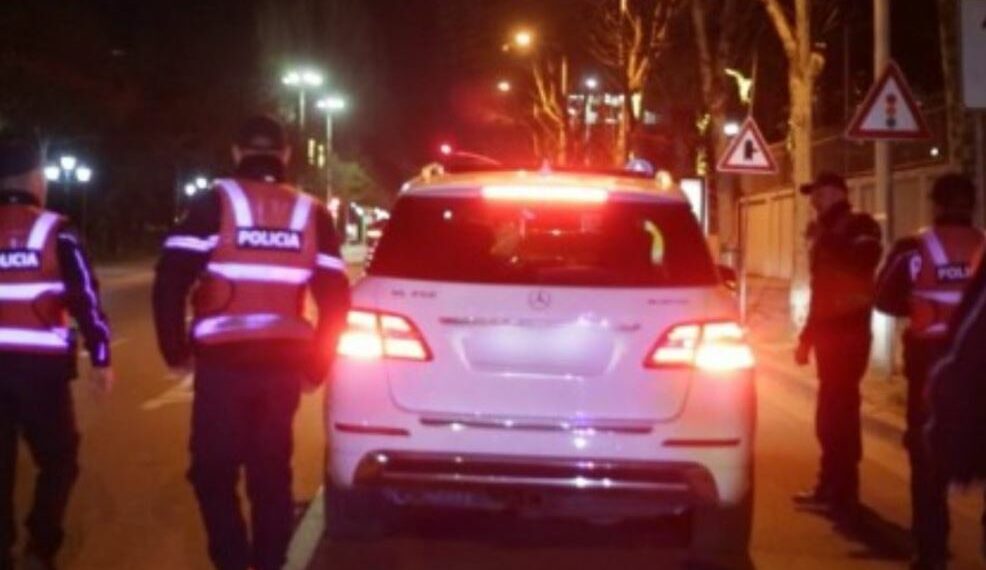 Çfarë ndodhi në Shkodër? Dy persona kërcënojnë me armë Forcat Shqiponja: Do t’ju hapim barkun me plumba