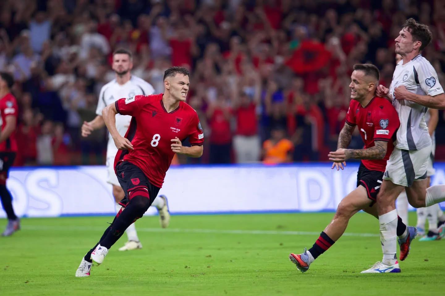 Shqipëria fiton pozicione në renditjen e re të FIFA-s, Kosova vendos rekord, ja kush kombëtare kryeson listën