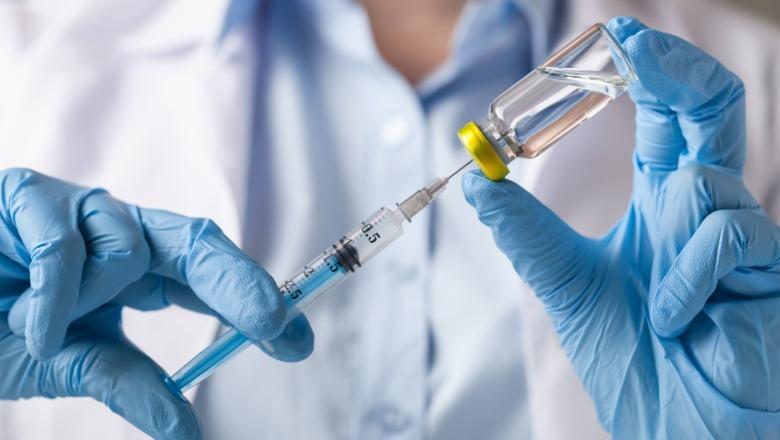 Mbërrijnë 280 mijë vaksina kundër gripit në Shqipëri. Ja kush duhet të vaksinohet i pari?