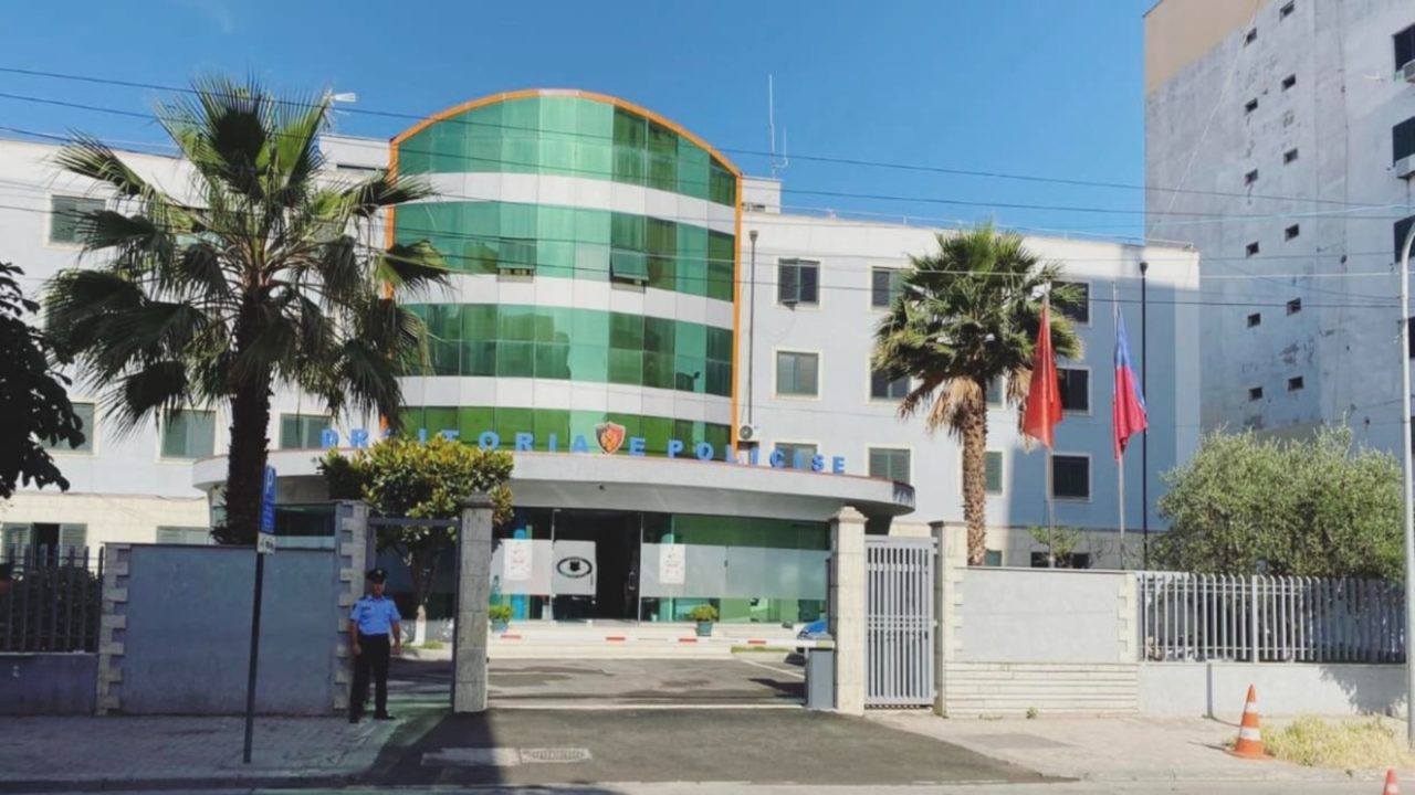 Kërcënoi drejtorin e spitalit / Shoqërohet në komisariat për 5 orë vëllai i Rrumit, “të fortit të Sukthit”