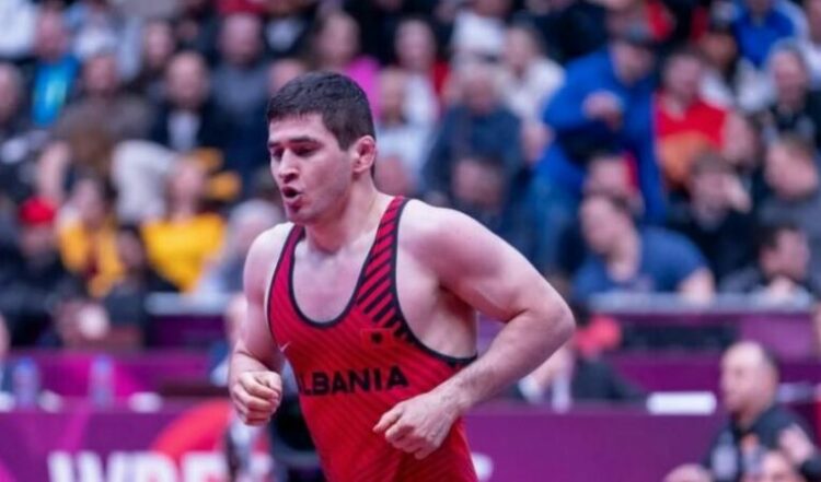 Medalje e argjendtë për Shqipërinë në Botërorin e Mundjes, Valiev triumfon në Kroaci